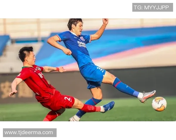 实况足球中锋球星盘点：巅峰射手引领进攻潮流